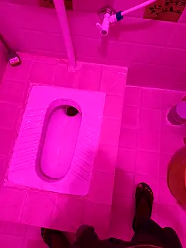 Snapshot of Chanderi19 chatting on October 2025 12:10:01 AM Chanderi19 online show from October 2025 12:10:01 AM