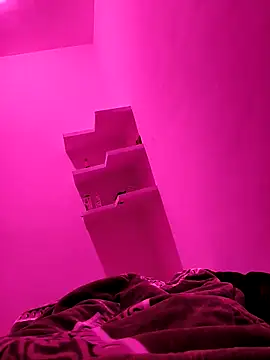 Chanderi19 online show from November 2025 05:39:02 PM