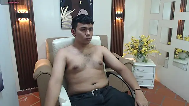 titanxero online show from October 2025 07:26:01 PM