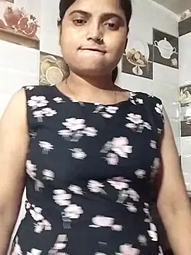 Hot-Pooja25 online show from March 2026 05:19:01 PM