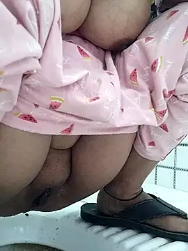 Hot-Pooja25 online show from April 2026 05:34:01 AM