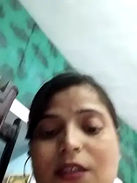 Snapshot of Hot-Pooja25 chatting on April 2026 03:24:01 PM Hot-Pooja25 online show from April 2026 03:24:01 PM