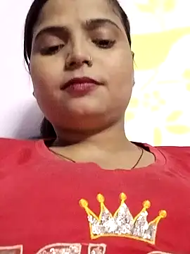 Snapshot of Hot-Pooja25 chatting on April 2026 01:35:02 PM Hot-Pooja25 online show from April 2026 01:35:02 PM
