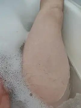 Treport84 online show from November 2025 03:01:02 PM