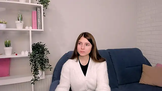 Snapshot of KeikoWideman chatting on September 2025 05:35:02 PM KeikoWideman online show from September 2025 05:35:02 PM