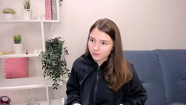 Snapshot of KeikoWideman chatting on September 2025 06:43:02 PM KeikoWideman online show from September 2025 06:43:02 PM