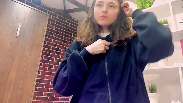 Snapshot of KeikoWideman chatting on September 2025 06:11:02 PM KeikoWideman online show from September 2025 06:11:02 PM