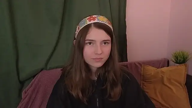 Snapshot of KeikoWideman chatting on September 2025 08:35:02 PM KeikoWideman online show from September 2025 08:35:02 PM