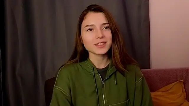 Snapshot of KeikoWideman chatting on October 2025 08:41:01 PM KeikoWideman online show from October 2025 08:41:01 PM