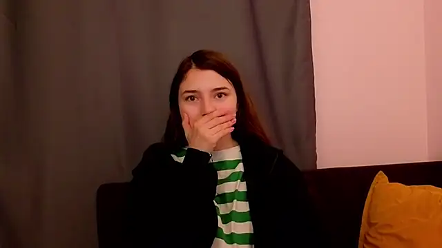 Snapshot of KeikoWideman chatting on October 2025 10:54:02 PM KeikoWideman online show from October 2025 10:54:02 PM