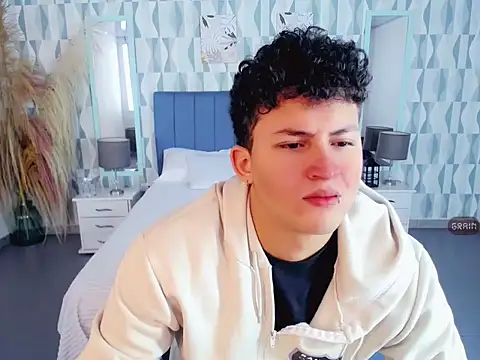 Axel savage online show from October 2025 12:07:02 PM