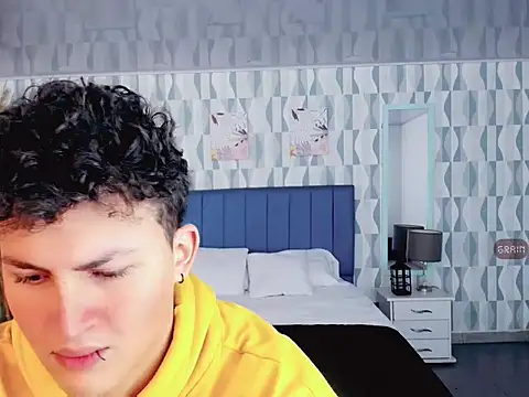 Axel savage online show from November 2025 12:07:02 PM