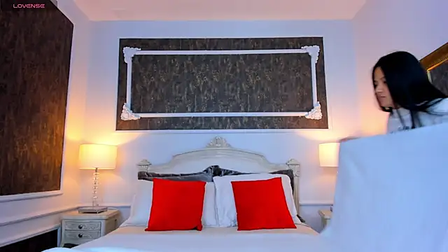 SharonBonet online show from October 2025 11:14:02 AM