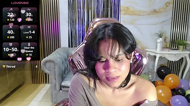 Snapshot of catalina5_s chatting on November 2025 03:12:02 PM catalina5 s online show from November 2025 03:12:02 PM