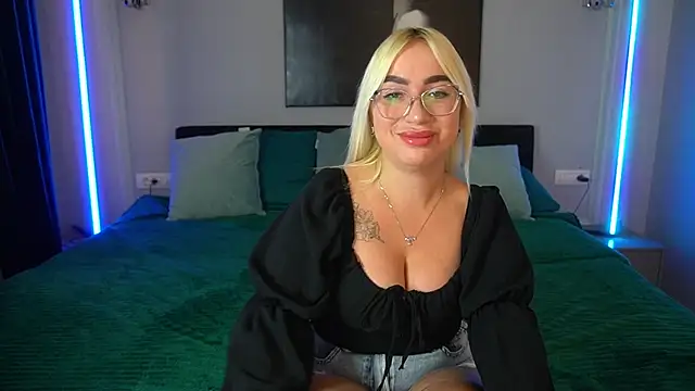 MariellaVV online show from September 2025 06:13:01 AM