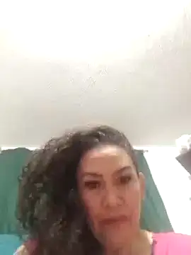 mommy estefy online show from September 2025 07:36:02 PM