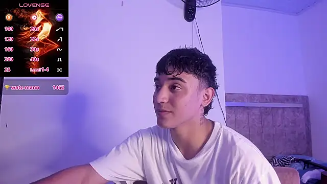 Snapshot of Austin_Cardieff_ chatting on October 2025 03:03:02 AM Austin Cardieff online show from October 2025 03:03:02 AM