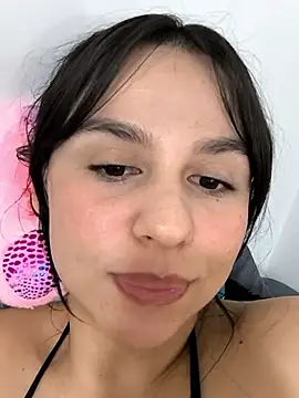 Daniela-rosee online show from November 2025 04:07:02 AM