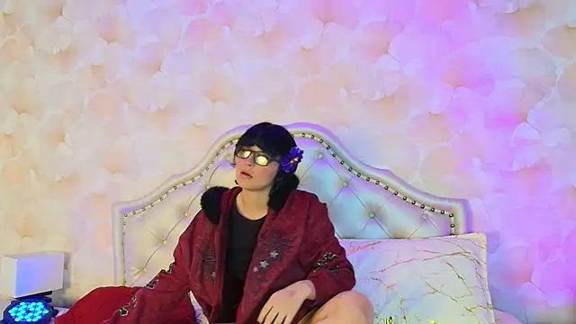 RobinBennett online show from October 2025 03:50:01 AM