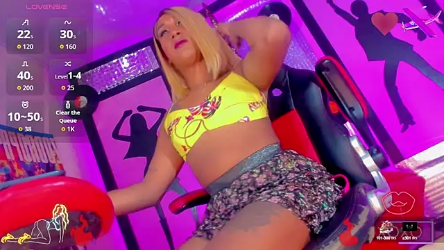 Snapshot of Alondra_Campbell chatting on September 2025 03:19:02 AM Alondra Campbell online show from September 2025 03:19:02 AM