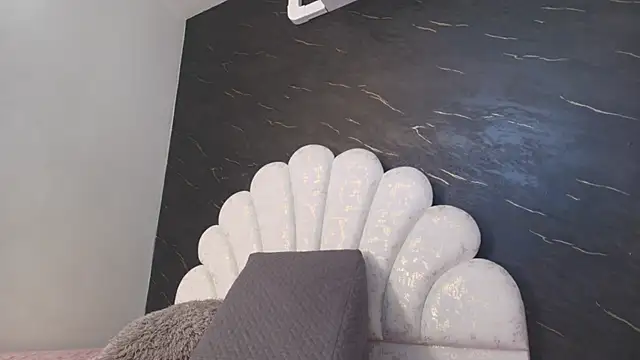 kissme luna online show from March 2026 07:08:02 PM