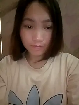 baby-linh01 online show from September 2025 02:34:01 AM