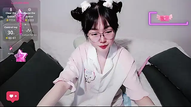 Snapshot of baby-yaya20 chatting on June 2026 10:38:02 PM baby-yaya20 online show from June 2026 10:38:02 PM
