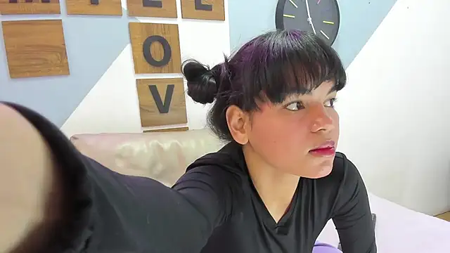 Snapshot of Angelina_rossy chatting on September 2025 04:25:02 AM Angelina rossy online show from September 2025 04:25:02 AM