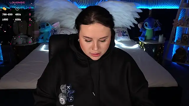 SerahMirabeli online show from October 2025 06:51:02 PM