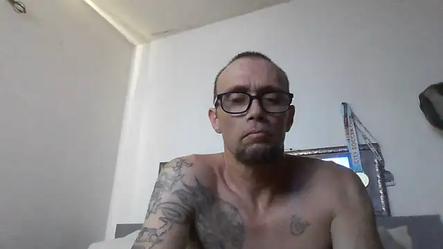 Snapshot of Nocturnal_Eros chatting on June 2026 06:10:01 PM Nocturnal Eros online show from June 2026 06:10:01 PM