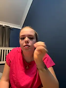 prettycocomae online show from September 2025 09:15:02 PM