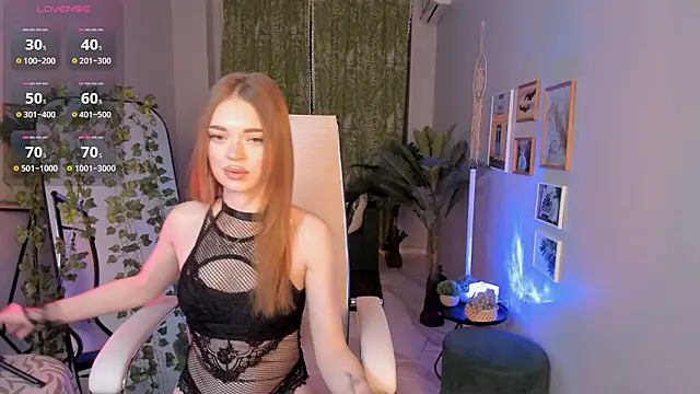 FlexyFox online show from March 2026 09:26:01 AM