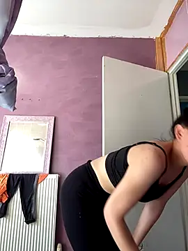 Camwithchlox online show from September 2025 11:02:01 AM