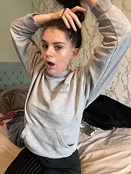 Camwithchlox online show from October 2025 09:43:02 AM