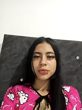 Emma-xoxo online show from September 2025 08:14:01 AM
