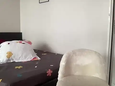 lannaah  online show from September 2025 08:19:01 AM