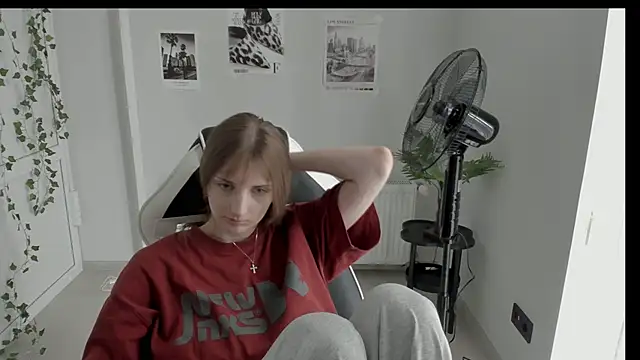 NeyliDream online show from June 2026 10:02:02 AM