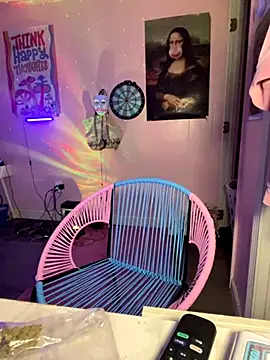 shortywidaphatty online show from September 2025 01:02:02 PM