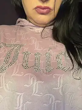 Snapshot of shortywidaphatty chatting on February 2026 11:54:01 AM shortywidaphatty online show from February 2026 11:54:01 AM