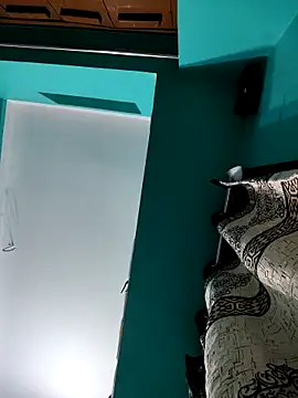 cuteeepriya online show from October 2025 01:17:02 AM