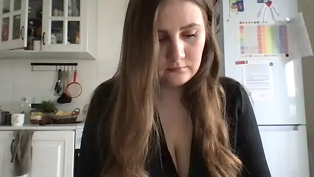 Snapshot of Noviira chatting on July 2026 03:09:01 AM Noviira online show from July 2026 03:09:01 AM