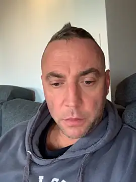 Marronglace1 online show from November 2025 07:25:02 AM