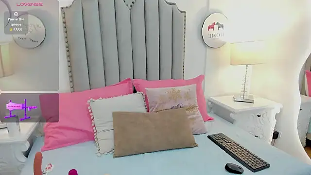 CherryVelvet19 online show from October 2025 11:17:01 AM