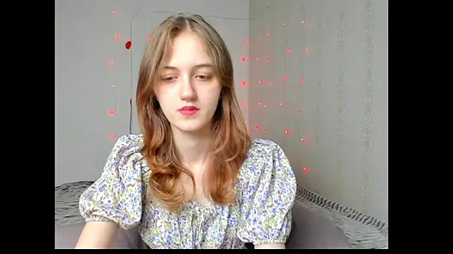 dreamy pollyyy online show from May 2026 06:05:01 PM
