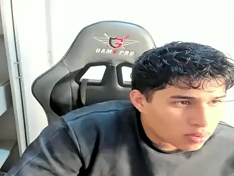 jhony dickm online show from September 2025 07:38:01 PM