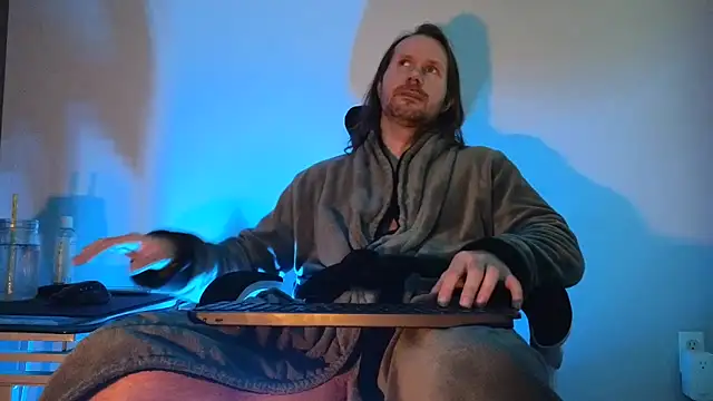 Snapshot of AlbinoAdonis chatting on September 2025 09:31:02 PM AlbinoAdonis online show from September 2025 09:31:02 PM