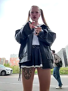 Snapshot of Sugar_Pop chatting on September 2025 09:53:02 AM Sugar Pop online show from September 2025 09:53:02 AM