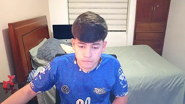 tightncuteass online show from October 2025 12:24:02 AM