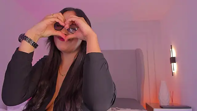 Dream nena online show from September 2025 04:06:02 AM