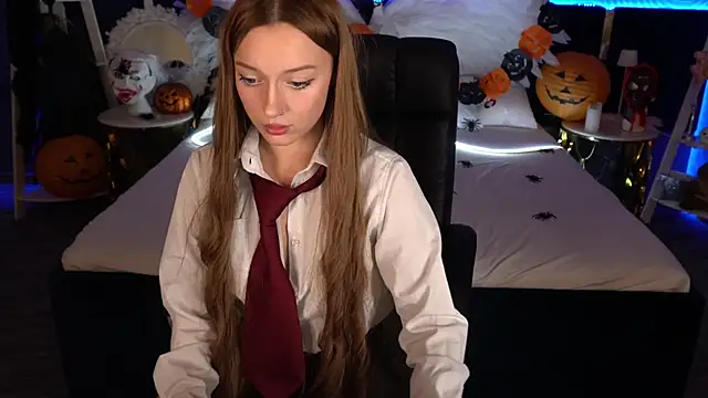 FoxyMayy online show from November 2025 09:28:01 PM